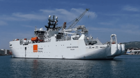 Visite du navire câblier d'Orange