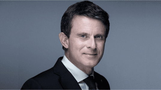 Petit déjeuner polytechnicien avec Manuel Valls